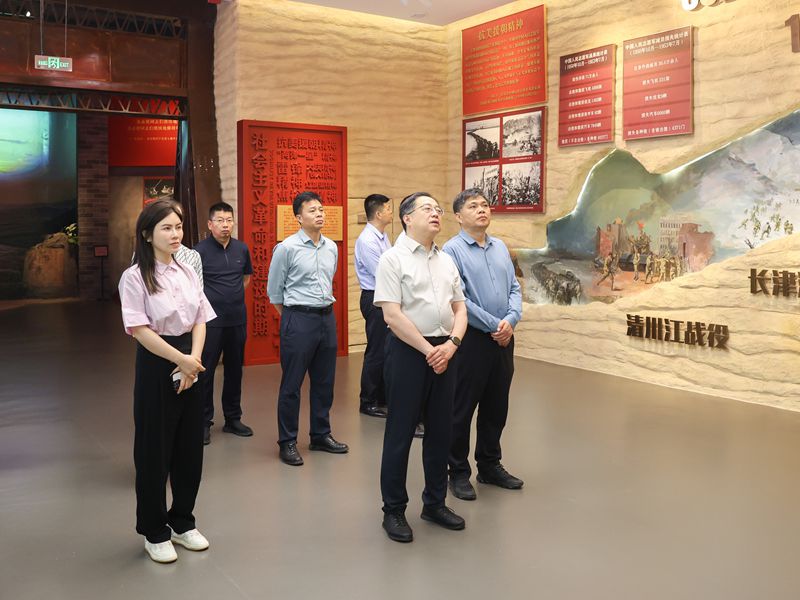 济南市教育局调研团莅临我校参观调研