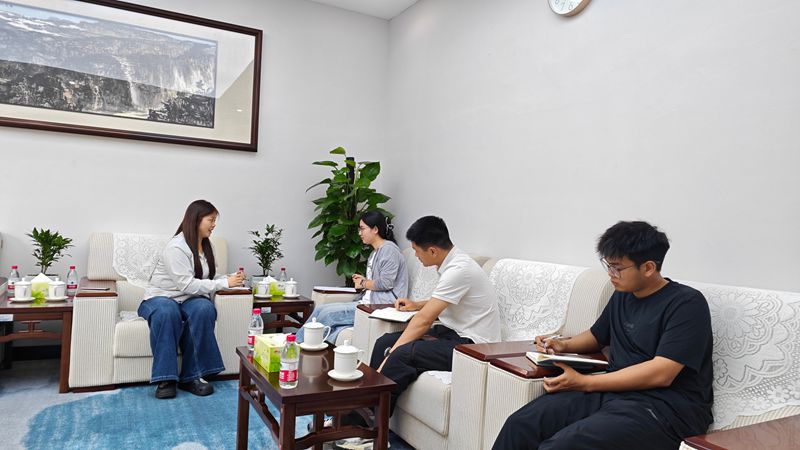 第九届学生校长助理团举行运动会、双代会会务工作复盘总结会